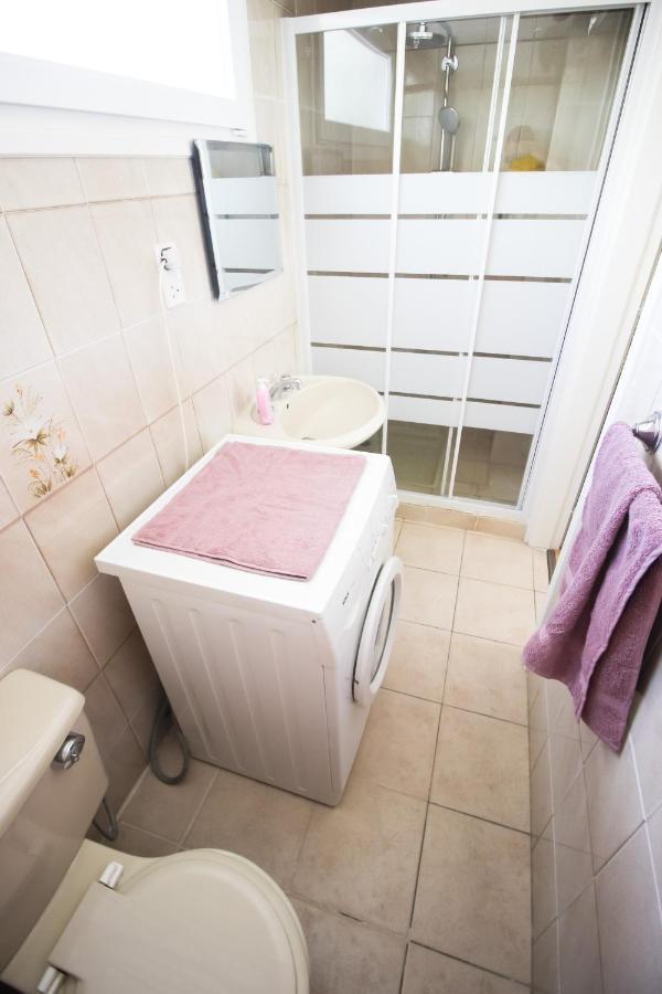 Moon-Light Studio Otel Larnaca Dış mekan fotoğraf